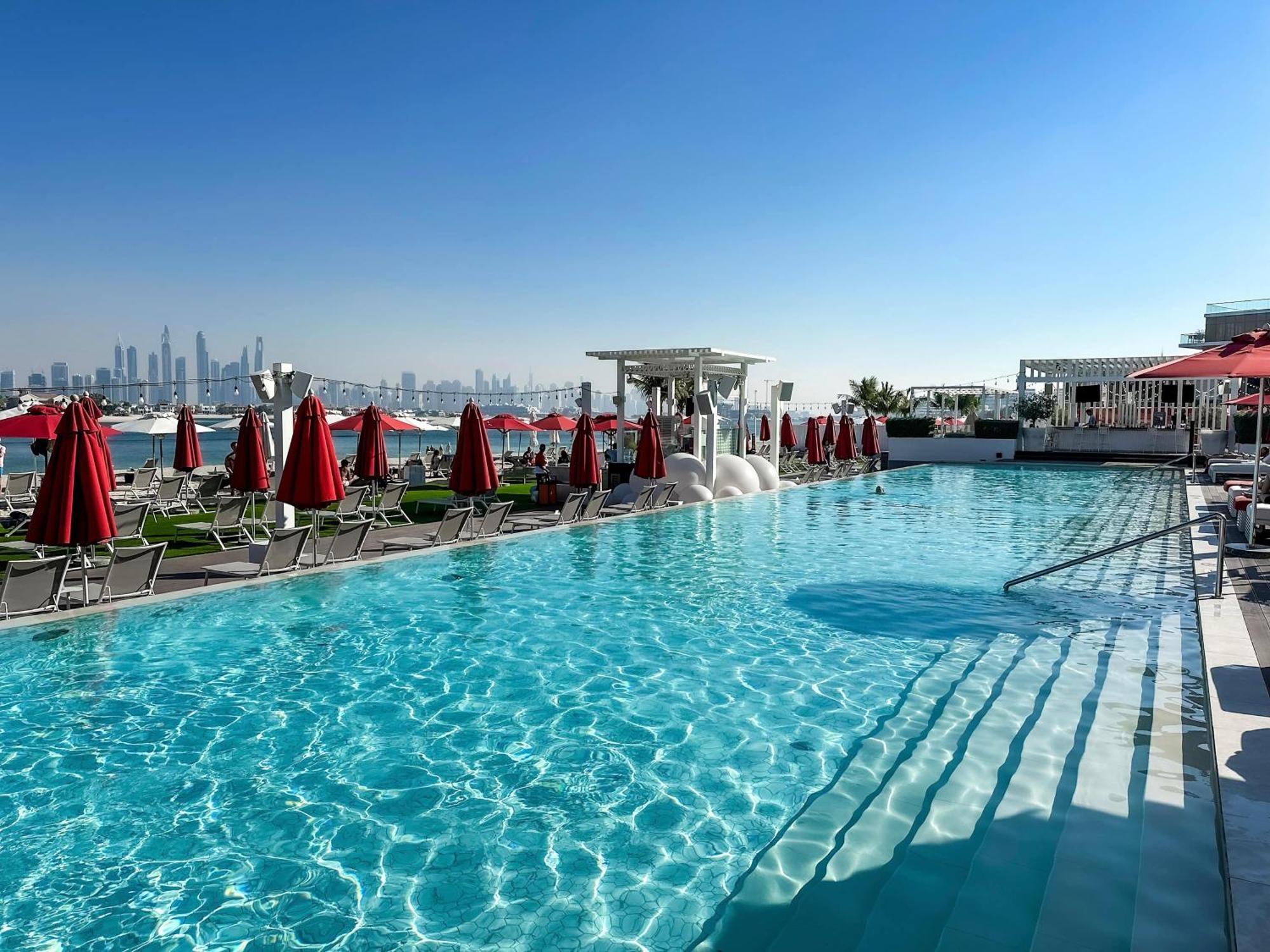 Spacious Beachfront 2 Bedroom Apartment - The 8 Dubaj Exteriér fotografie