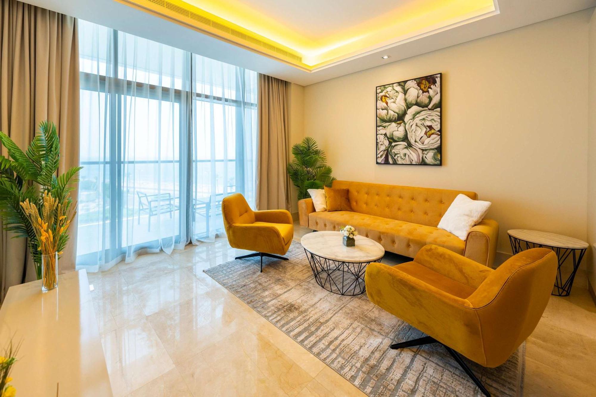 Spacious Beachfront 2 Bedroom Apartment - The 8 Dubaj Exteriér fotografie